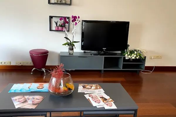 Op. Dr. Asude Köksal Estetik ve Plastik Cerrahi - Resim 5