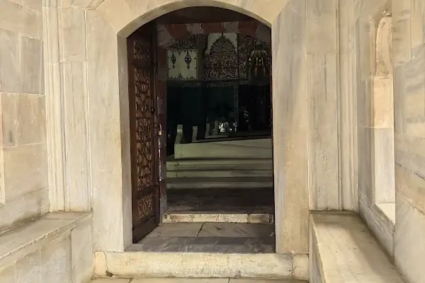 Cem Sultan Türbesi - Resim 7