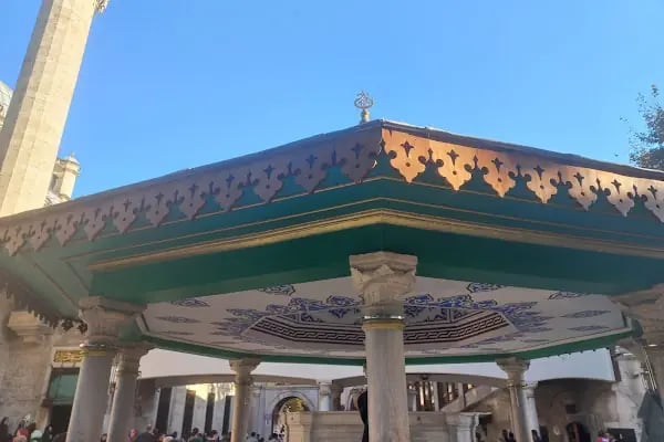 İstoç Ahi Evran Camii - Resim 11