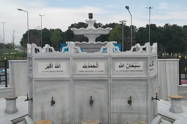 İstoç Ahi Evran Camii - Resim 3