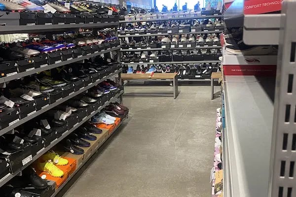 Yalı Spor Outlet - Selway Outlet Avm - Resim 7