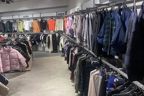 Yalı Spor Outlet - Selway Outlet Avm - Resim 6