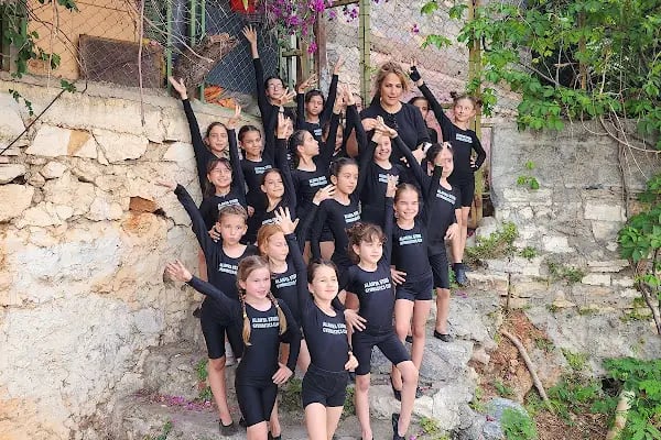 Pilates With Haki /Lena Beauty &amp; Health - Resim 16