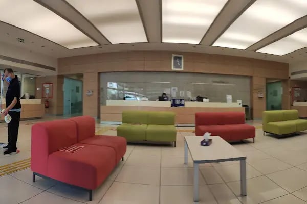 Yeditepe Üniversitesi Göz Merkezi - Resim 15
