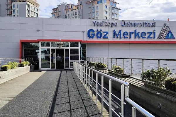 Yeditepe Üniversitesi Göz Merkezi - Resim 4