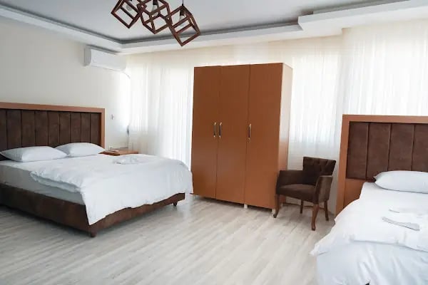 Lilium Hotel &amp; Suites - Resim 5