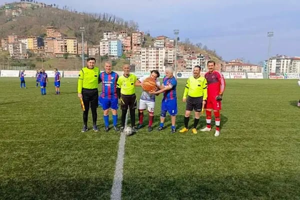 Vakfıkebir İlçe Stadyumu - Resim 1