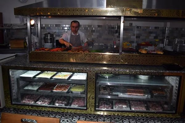 Öz Meşhur Kanatçı Emir Ustanın Yeri - Resim 16