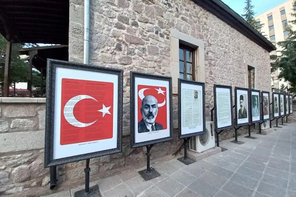 Tacettin Sultan Cami - Resim 16