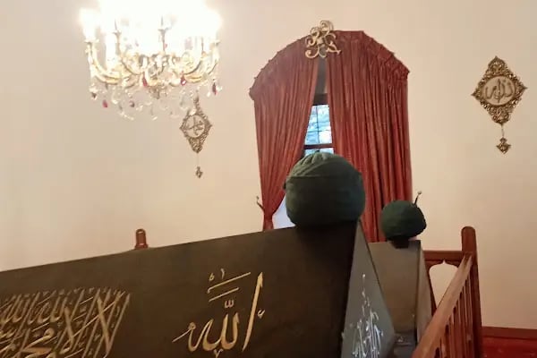 Tacettin Sultan Cami - Resim 11