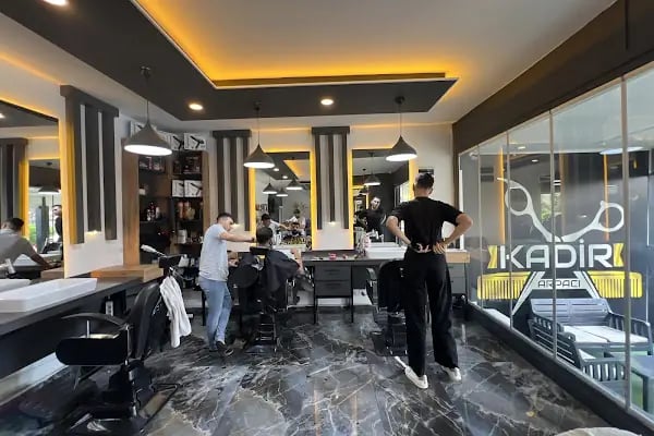 Saloon Kadir arpacı - Resim 2