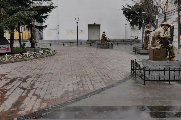 Ahmet Taner Kışlalı Parkı - Resim 4