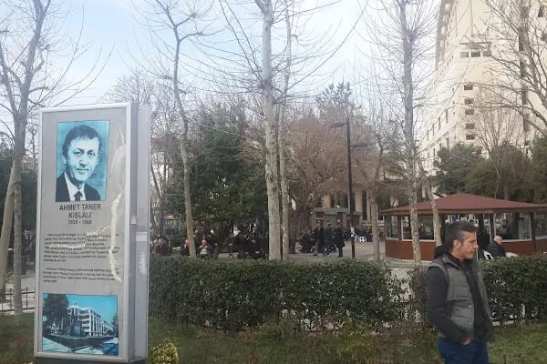 Ahmet Taner Kışlalı Parkı - Resim 13