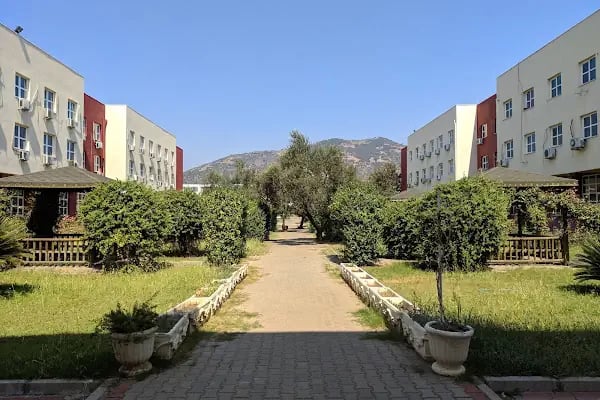 Fen Edebiyat Fakültesi ( İnsan ve Toplum Bilimleri Fakültesi- Fen Fakültesi ) - Resim 14