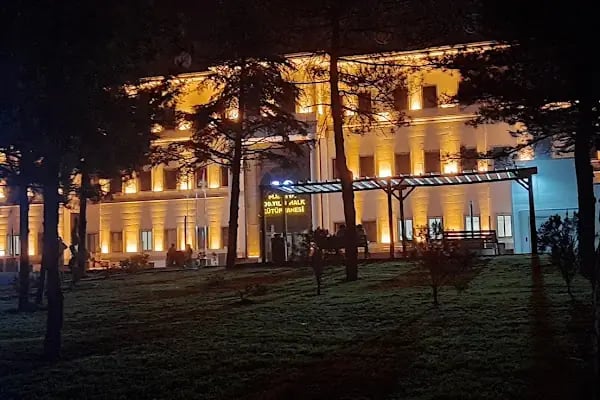 Malatya 100. Yıl İl Halk Kütüphanesi - Resim 10