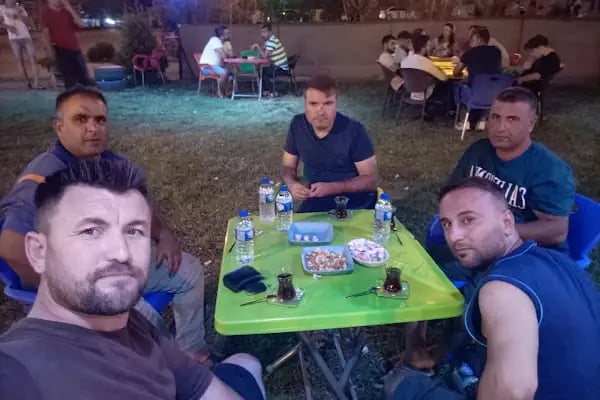 PARK KAFE - Resim 20