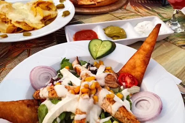 Green Garden Restaurant and Bar - Resim 20