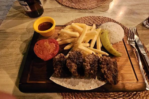 Green Garden Restaurant and Bar - Resim 18