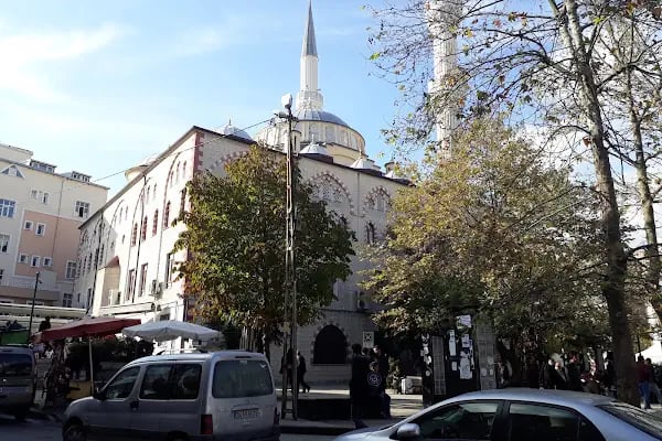Arnavutköy Merkez Camii - Resim 17