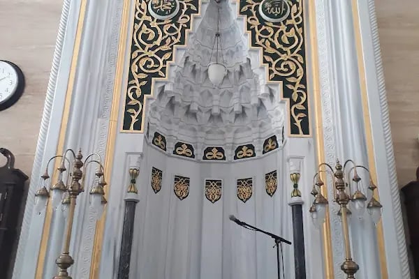 Arnavutköy Merkez Camii - Resim 19