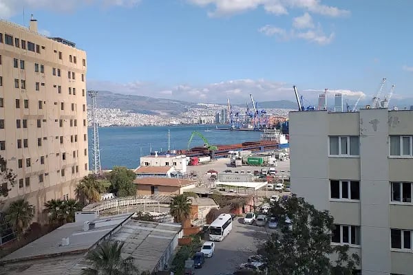 Alsancak Punta Katlı Otoparkı - Resim 8