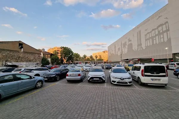 Alsancak Punta Katlı Otoparkı - Resim 19