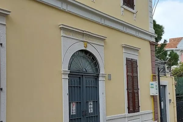 Buca Işılay Saygın Meydanı - Resim 16