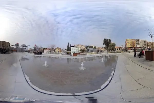 Buca Işılay Saygın Meydanı - Resim 19