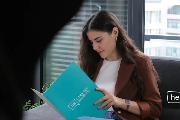 he Language Academy Ataşehir - Resim 4