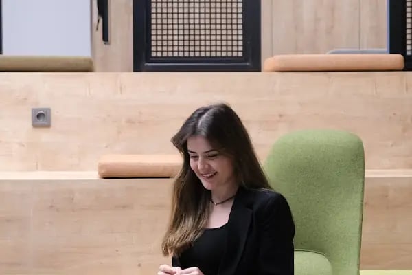 he Language Academy Ataşehir - Resim 3