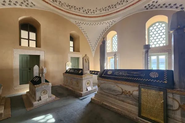 Güzelce Ali Paşa Türbesi - Resim 9