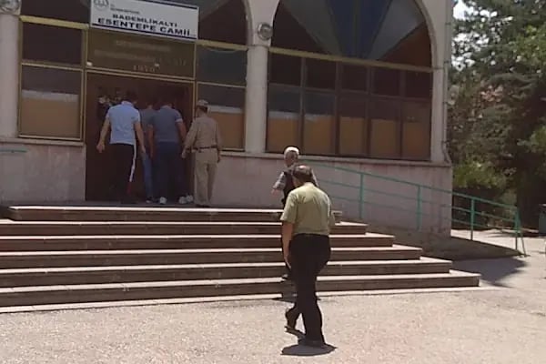 Bademlikaltı Esentepe Camii - Resim 2