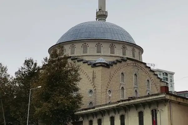 Yed-i Beyza Zeliha Hatun Cami - Resim 2