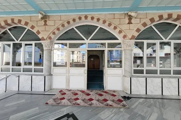 Yed-i Beyza Zeliha Hatun Cami - Resim 8