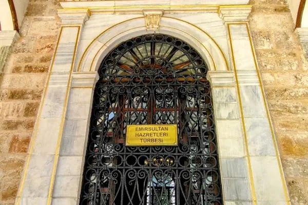Emirsultan Hazretleri Türbesi - Resim 5