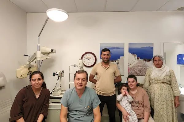 Op. Dr. Murat Karslıgil, Göz Hastalıkları - Resim 5