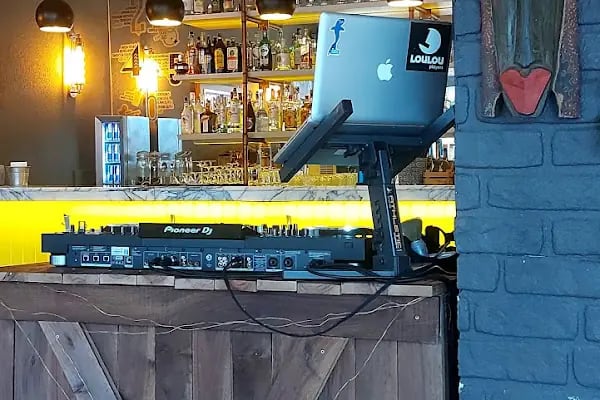VENTİ FOOD AND COCKTAİL BAR - Resim 4