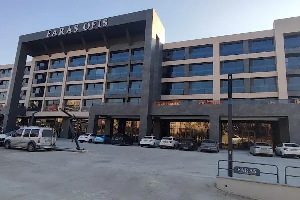 Saydam Protez Göz Sanat Merkezi %98 Uyum - Resim 10