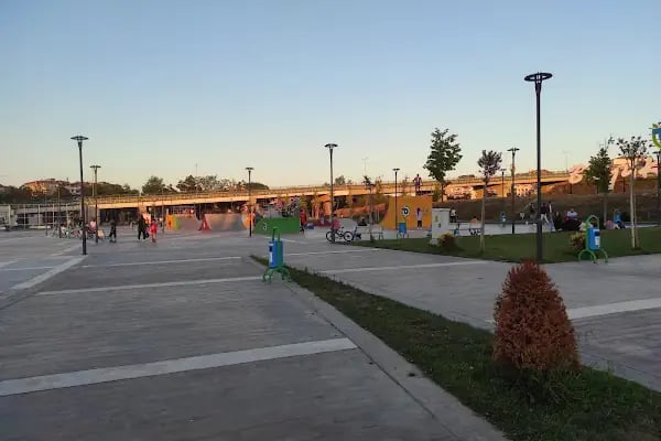 Tekirdag Büyükşehir Belediyesi Çerkezköy Kent Parkı - Resim 7