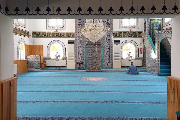 Niyazi Bey Cami - Resim 4