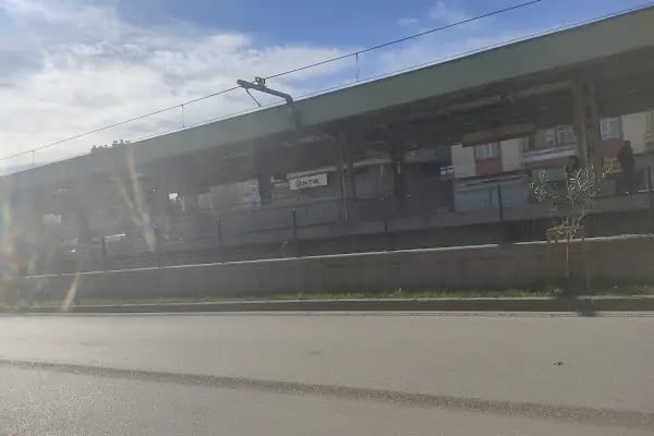 Yurt Metro İstasyonu - Resim 19