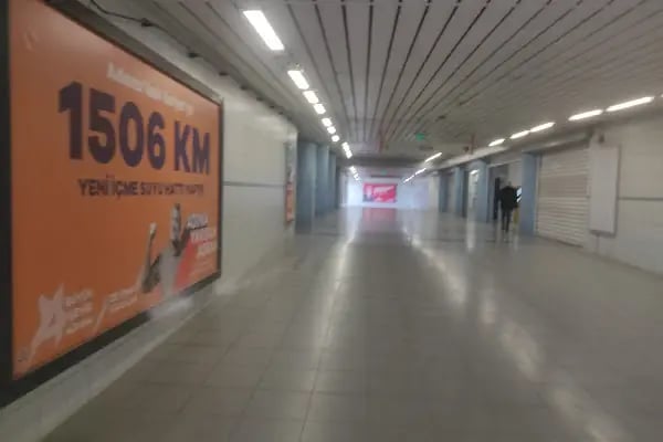 Yurt Metro İstasyonu - Resim 10