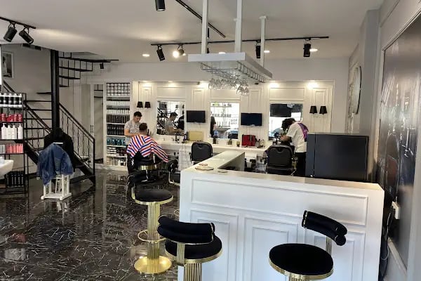 Hüseyin Kanyılmaz - HK BARBERS - Resim 4