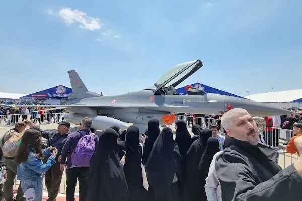 Devlet Hava Meydanları Atatürk Havaalanı Baş Müdürlüğü - Resim 13
