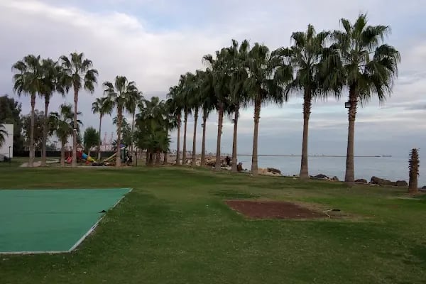 Mersin Tenis Yelken ve Yüzme Kulubü - Resim 6
