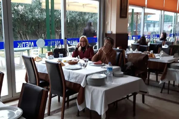 Mersin Tenis Yelken ve Yüzme Kulubü - Resim 7