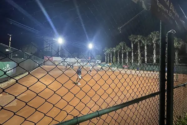 Mersin Tenis Yelken ve Yüzme Kulubü - Resim 18