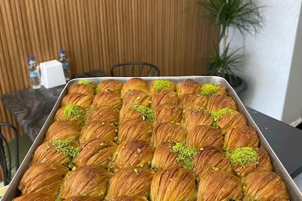 Fıstıkzade Künefe Baklava - Resim 5