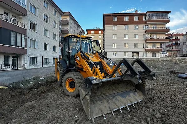 Akyurt Kepçe Manitou Vinç - Resim 5