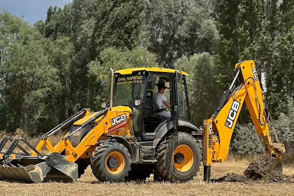 Akyurt Kepçe Manitou Vinç - Resim 7